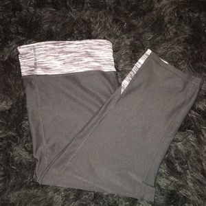 New Xersion Workout Compression Capri Pants